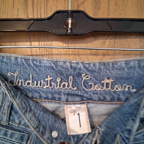 Industrial Cotton Jeans for Women - Picture 3 of 11